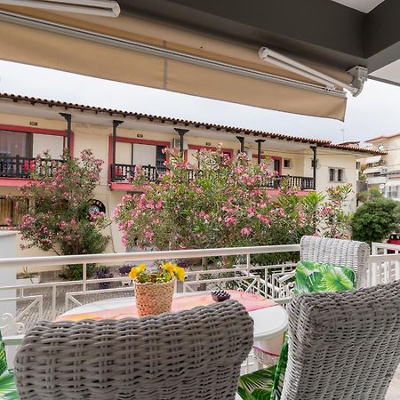 Family Inn Apartments&Suites 新马尔马拉斯 外观 照片