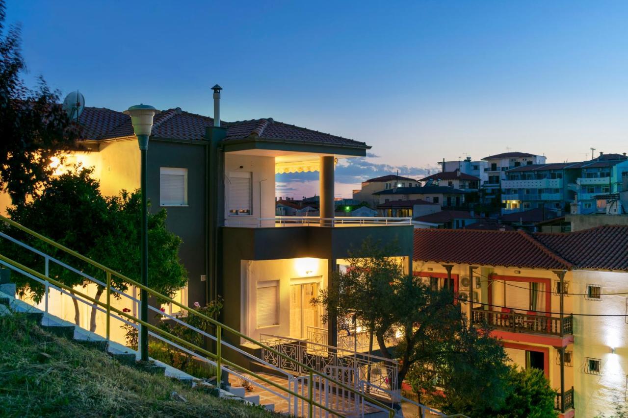 Family Inn Apartments&Suites 新马尔马拉斯 外观 照片