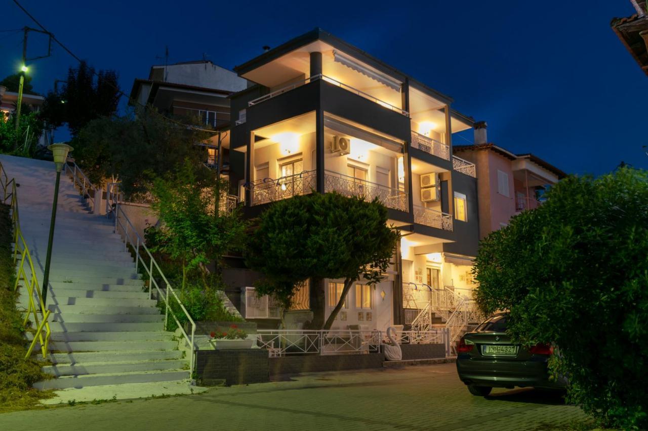 Family Inn Apartments&Suites 新马尔马拉斯 外观 照片