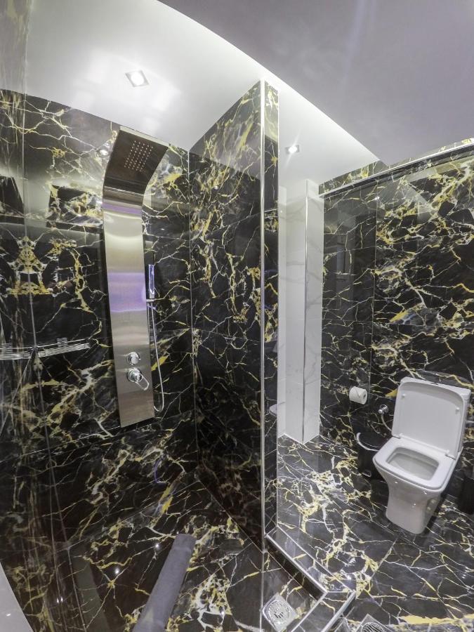 Family Inn Apartments&Suites 新马尔马拉斯 外观 照片