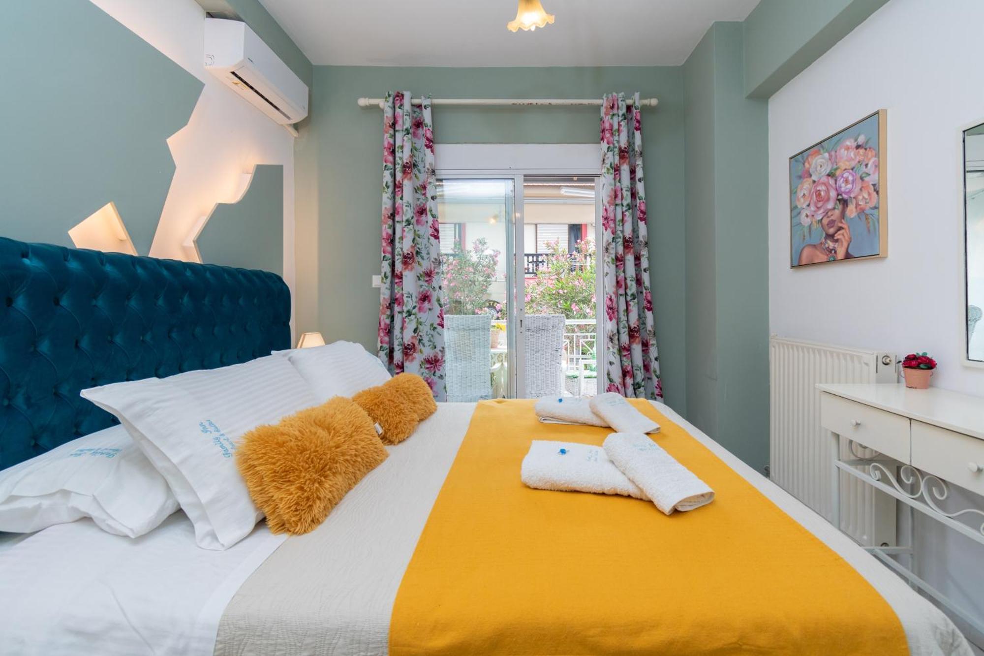 Family Inn Apartments&Suites 新马尔马拉斯 外观 照片
