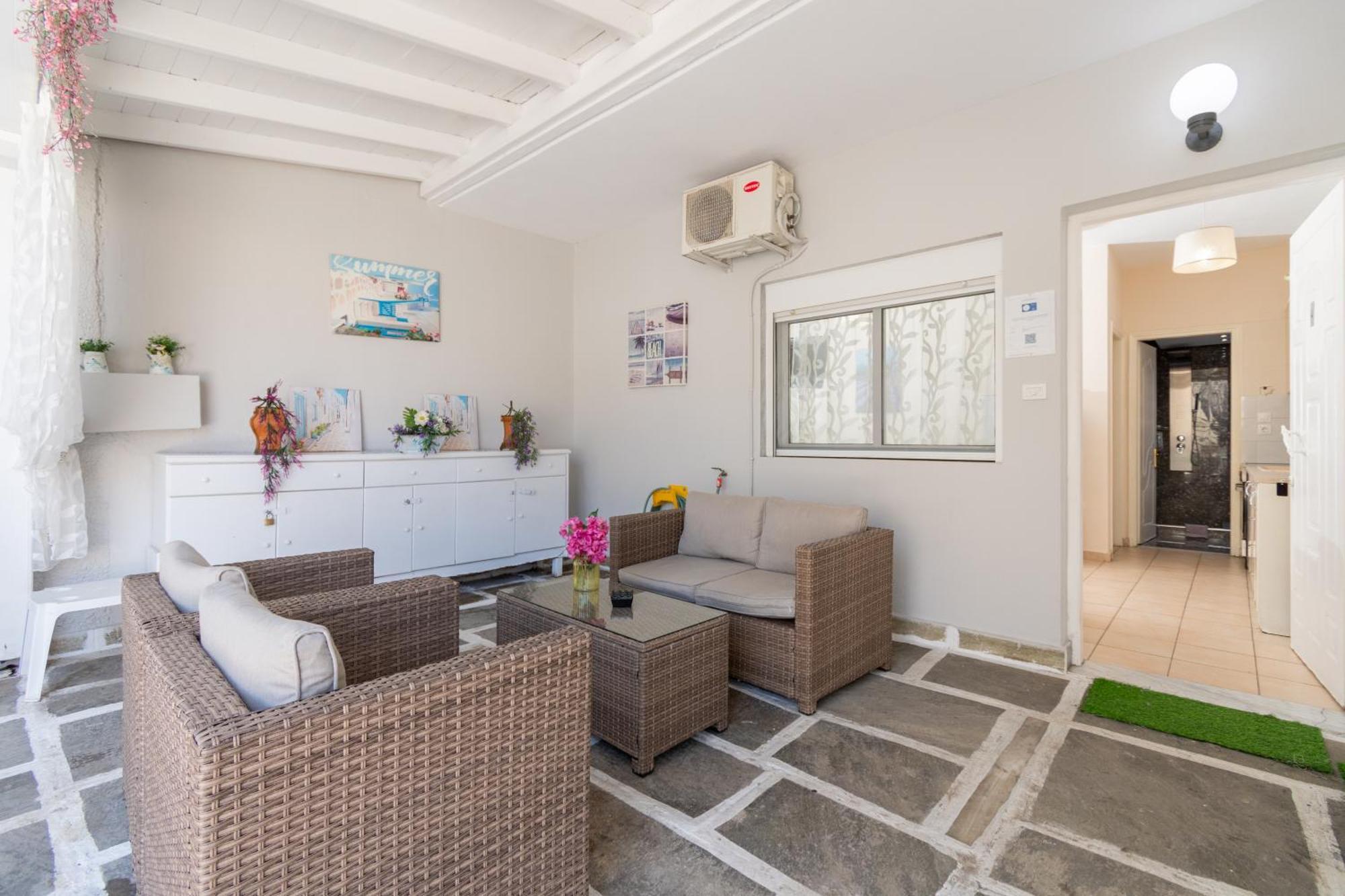 Family Inn Apartments&Suites 新马尔马拉斯 外观 照片